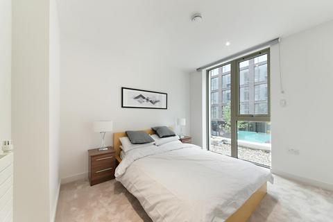 2 bedroom apartment for sale, Liner House, London, E16