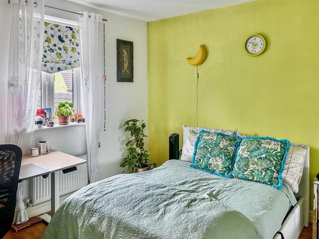Bedroom.jpg