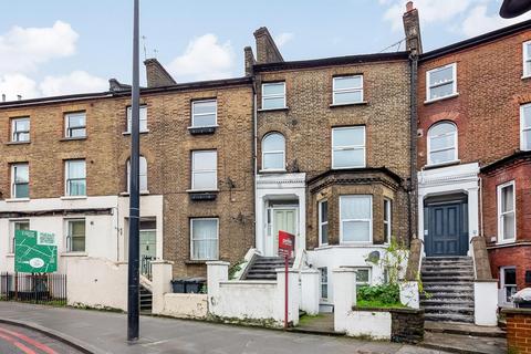 2 bedroom flat for sale, Devonshire Road, Forest Hill, London, SE23