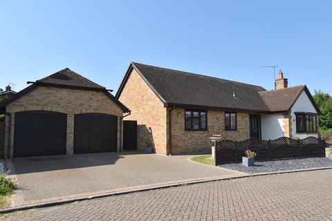 3 bedroom detached bungalow for sale, The Russets, Chestfield, Whitstable