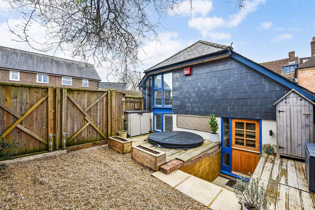 Rack Close, Andover 3 bed house for sale - £350,000