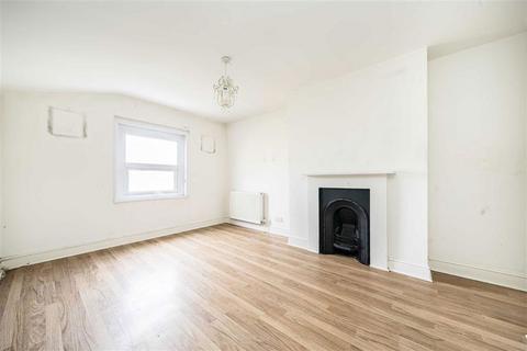 3 bedroom house for sale, Westcombe Hill, London SE3