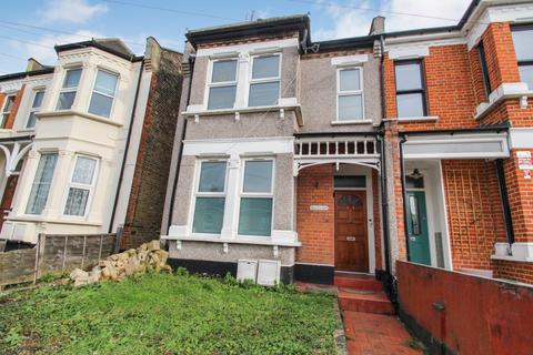 2 bedroom ground floor flat to rent, Colworth Road, Leytonstone, London, E11 1JE