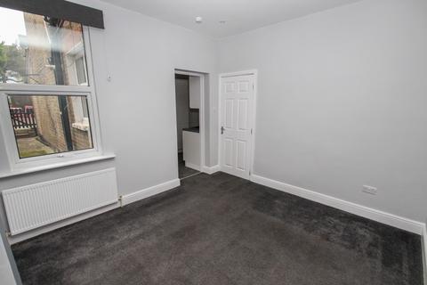 2 bedroom ground floor flat to rent, Colworth Road, Leytonstone, London, E11 1JE