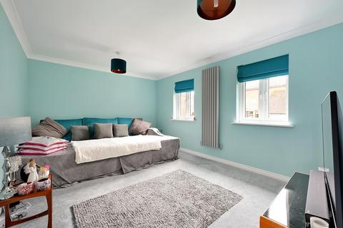 3 bedroom house for sale, Coppice Pale, Basingstoke RG24