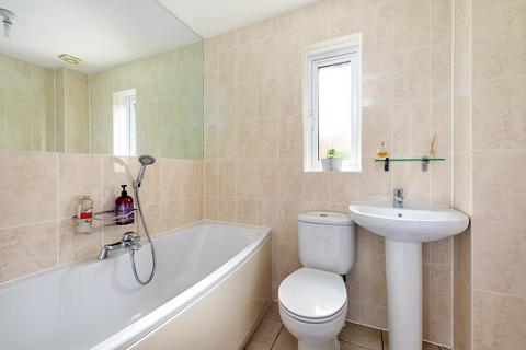 24 Coppice Pale, Chineham, Basingstoke, RG24 8JU