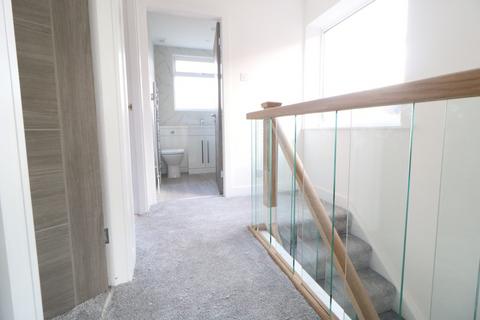 180 Blackburn Drive, Chapeltown, Sheffield, S35 2EX