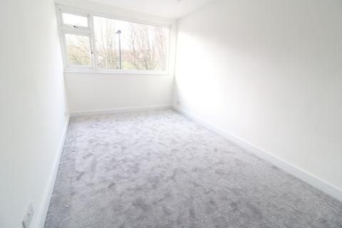 180 Blackburn Drive, Chapeltown, Sheffield, S35 2EX