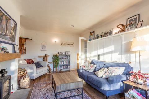 4 Grange View Road, Nether Kellet, Carnforth, LA6 1ED