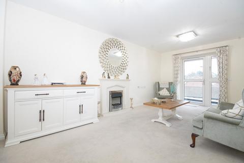 1 bedroom property for sale, Heath Lodge, Pinner HA5