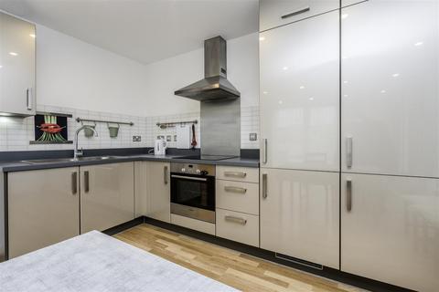 1 bedroom flat for sale, Brindley Court South, Stanmore Place HA7