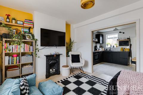 2 bedroom house for sale, Halefield Road, London