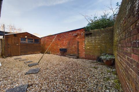 2 bedroom detached bungalow for sale, Victoria Road, Hythe