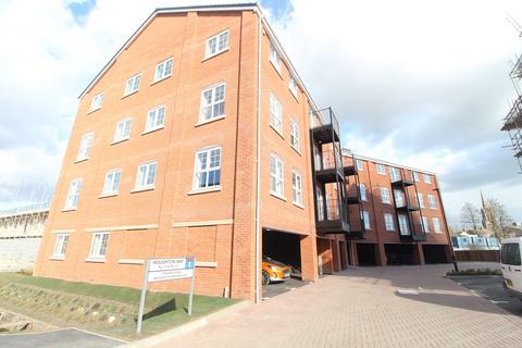 2 bedroom apartment to rent, Houghton Way, Bury St Edmunds IP33