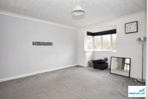 3 bedroom detached house for sale, Beverley Avenue, Nuneaton