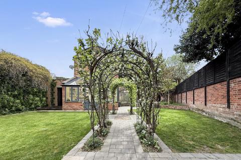 4 bedroom detached house for sale, Alfred Street, Westbury