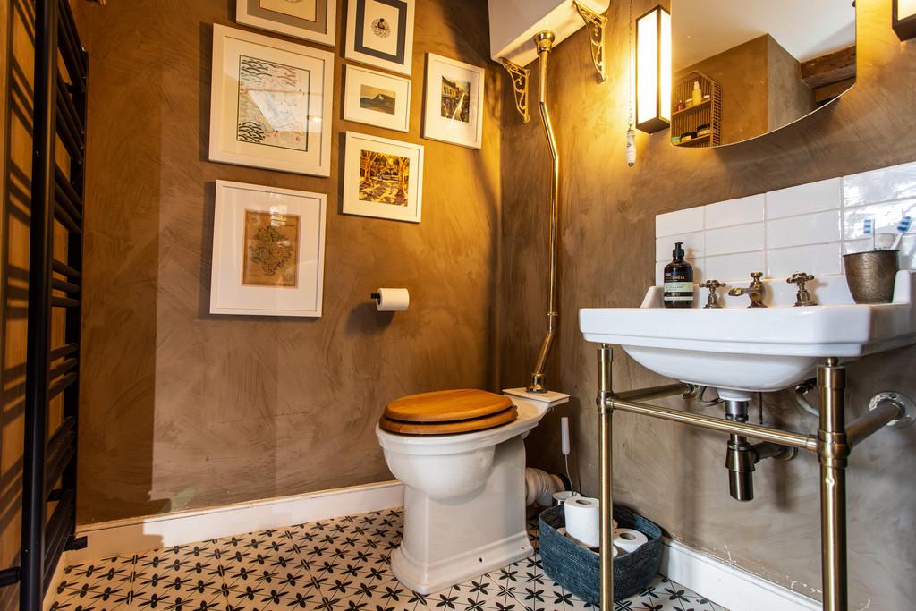 16 2 Alfred St 024