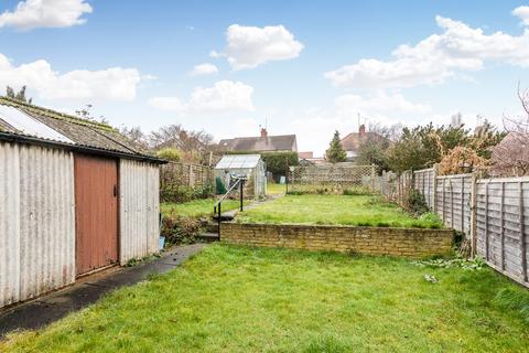 3 bedroom semi-detached house for sale, St. Margarets Avenue, Rushden NN10