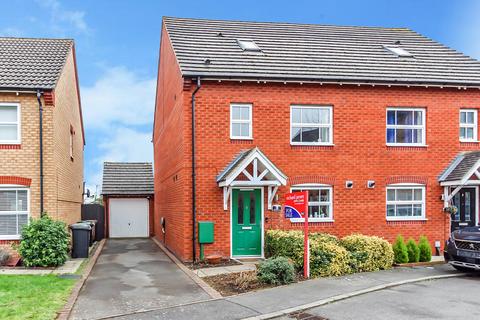 Mosel Close, Wellingborough NN8