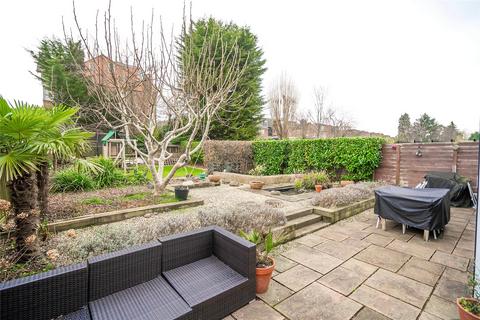 5 bedroom semi-detached house for sale, Creighton Avenue, London, N2