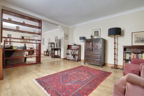 4 bedroom detached house for sale, London Road, Chatteris