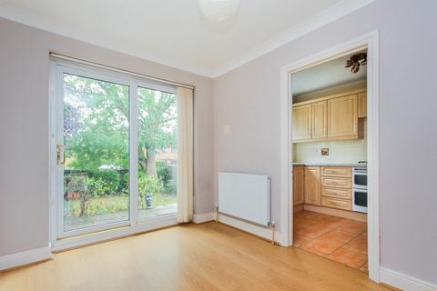undefined, Lakeside, Wellingborough NN9