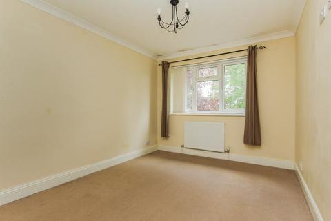 undefined, Lakeside, Wellingborough NN9