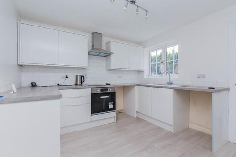 150 Ebbw Vale Road, Irthlingborough, Wellingborough, NN9 5YD