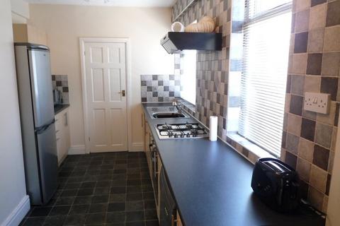 3 bedroom semi-detached house to rent, Lancaster Road, Lancaster LA4