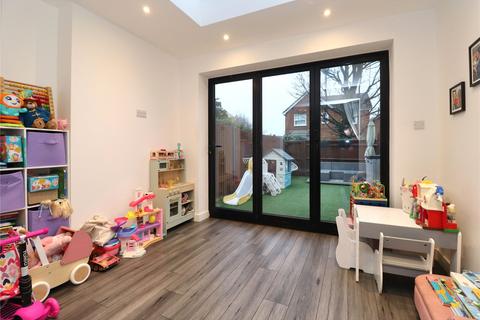 2 bedroom terraced house for sale, Old School Place, Surrey GU22