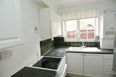 2 bedroom maisonette for sale, Verden Court, Kenilworth Road, Ashford TW15