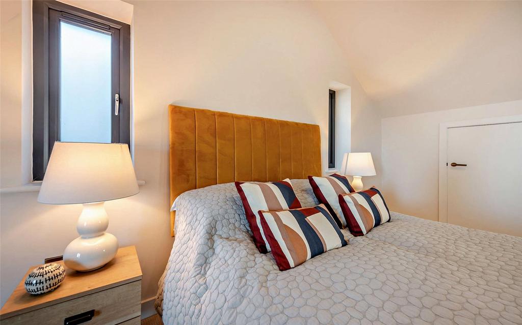 Longshore Showhome
