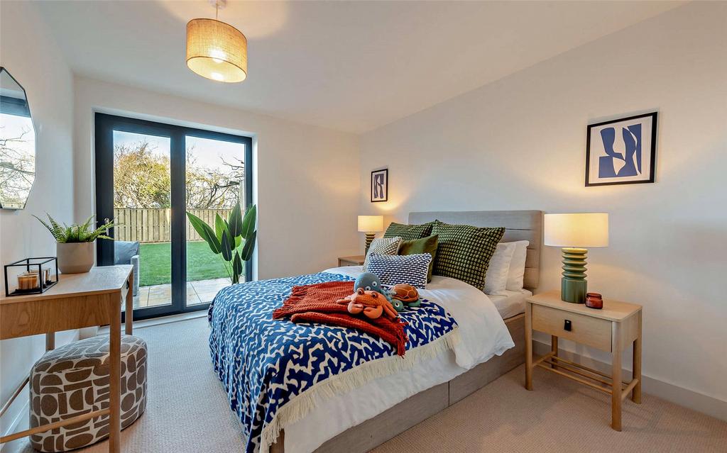 Longshore Showhome