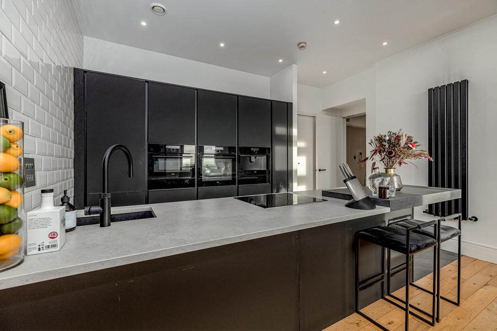 Flat22 Shaw House-1-7