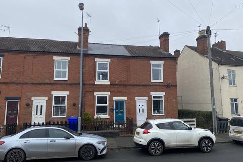 13 Woods Lane, Burton-on-trent, DE15 9EE