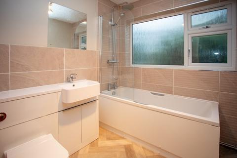 Grange Meadow Finneys Drift, Nacton, Ipswich, IP10 0HF