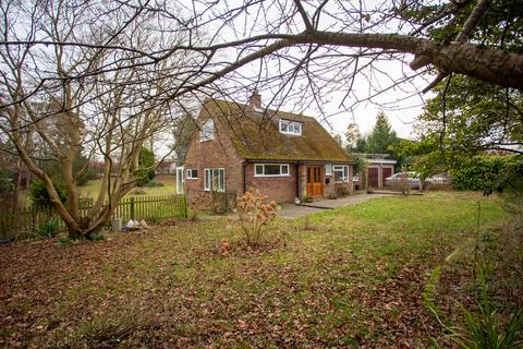 Grange Meadow Finneys Drift, Nacton, Ipswich, IP10 0HF