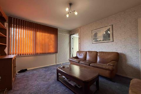 1 bedroom flat for sale, Canute Gardens, London SE16