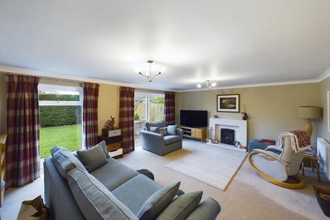 4 bedroom detached house for sale, Norwood Drive, Chester