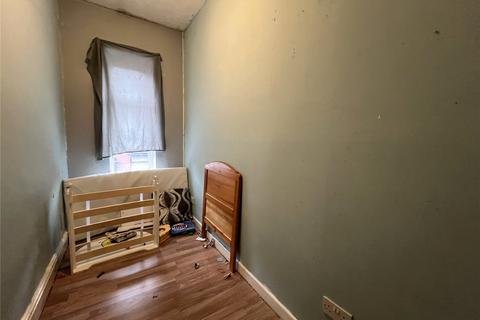 11 Granite Street, Oldham, OL1 4EZ