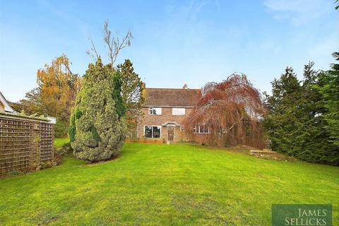 4 bedroom detached house for sale, Oaktree Close, Kibworth Beauchamp, Leicestershire