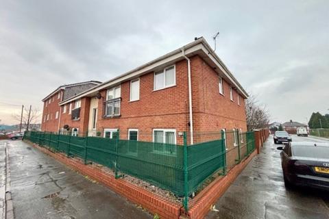 2 bedroom ground floor flat to rent, Greenway Court, 2 Lascelles Street, St Helens