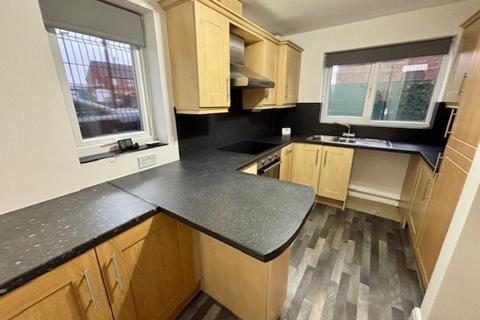 2 bedroom ground floor flat to rent, Greenway Court, 2 Lascelles Street, St Helens