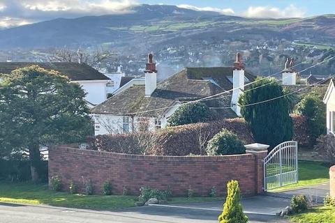 4 bedroom detached house for sale, Albert Drive, Deganwy, Conwy