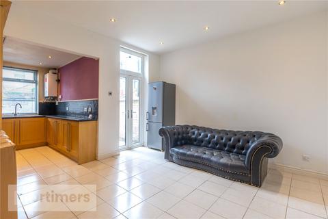 31 Atlas Road, Darwen, BB3 3BY