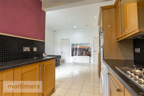 31 Atlas Road, Darwen, BB3 3BY