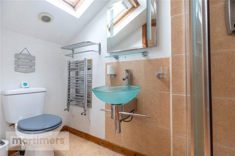 31 Atlas Road, Darwen, BB3 3BY
