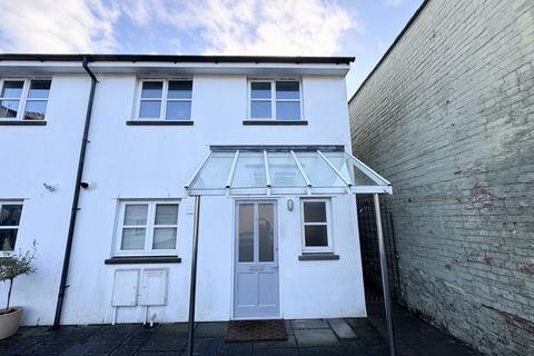 3 bedroom semi-detached house to rent, Mount Radford Square, Exeter EX2