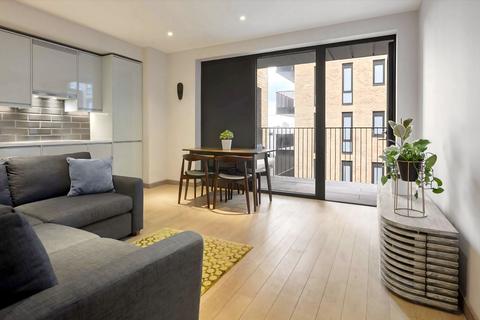 1 bedroom flat for sale, Cummings House, 11 Chivers Passage, London