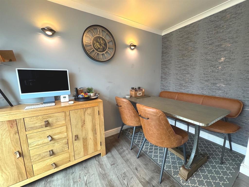 11ber18.jpg